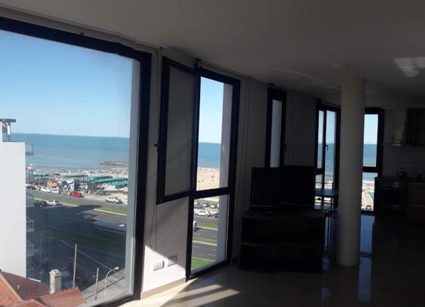 Frente Al Mar Charlone Apartment Mar del Plata Exterior photo